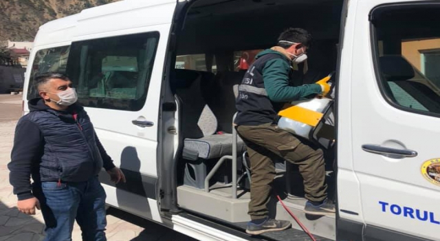 Torul Belediyesi Dolmuşlarda Dezenfeksiyon Çalışması Yaptı
