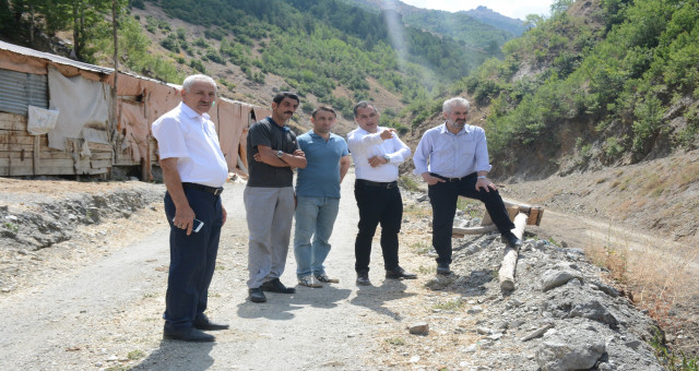 İl Genel Meclisi Başkanımız Sayın Mehmet Emin Erdoğdu, Üçkol (Bolodor) Köyünde incelemelerde bulundu
