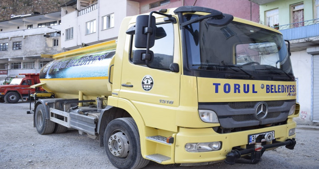 Torul Belediyesi’ne iki yeni araç