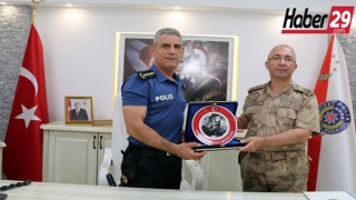 Jandarma Bölge Komutan Vekilinden Karataş’a ziyaret
