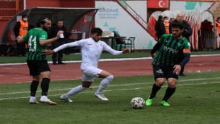 Misli.com 2. Lig Beyaz Grup'ta mücadele eden Gümüşhanespor, sahasında konuk ettiği Kocaelispor’u 1-0 mağlup etti.