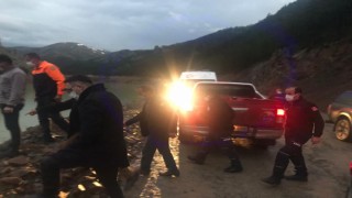 Gümüşhane'de otomobil baraja düştü: 1 ölü, 1 yaralı