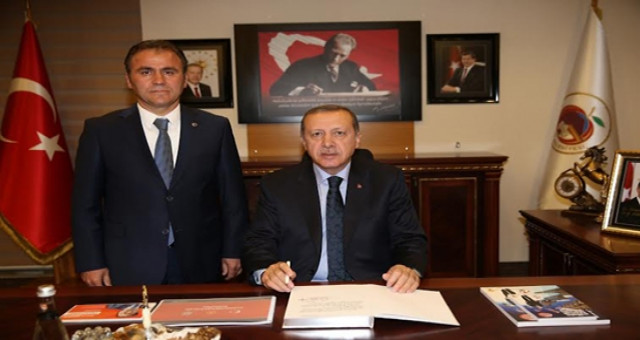 Cumhurbaşkanı Erdoğan, Çimen’in adaylığını açıkladı